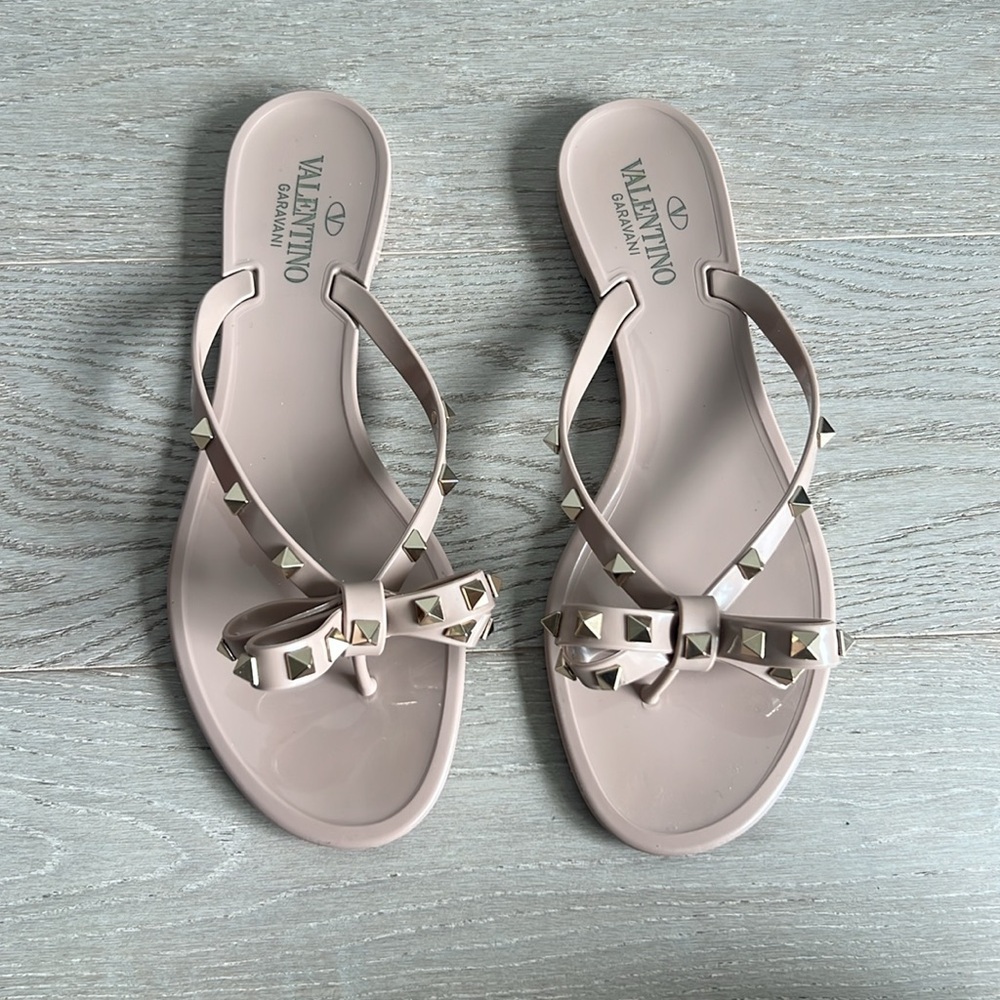 Valentino Rockstud Sandals (Size 41)